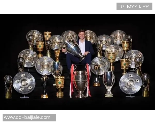 穆勒社交媒体庆祝胜利称赞团队表现期待继续前进再创佳绩